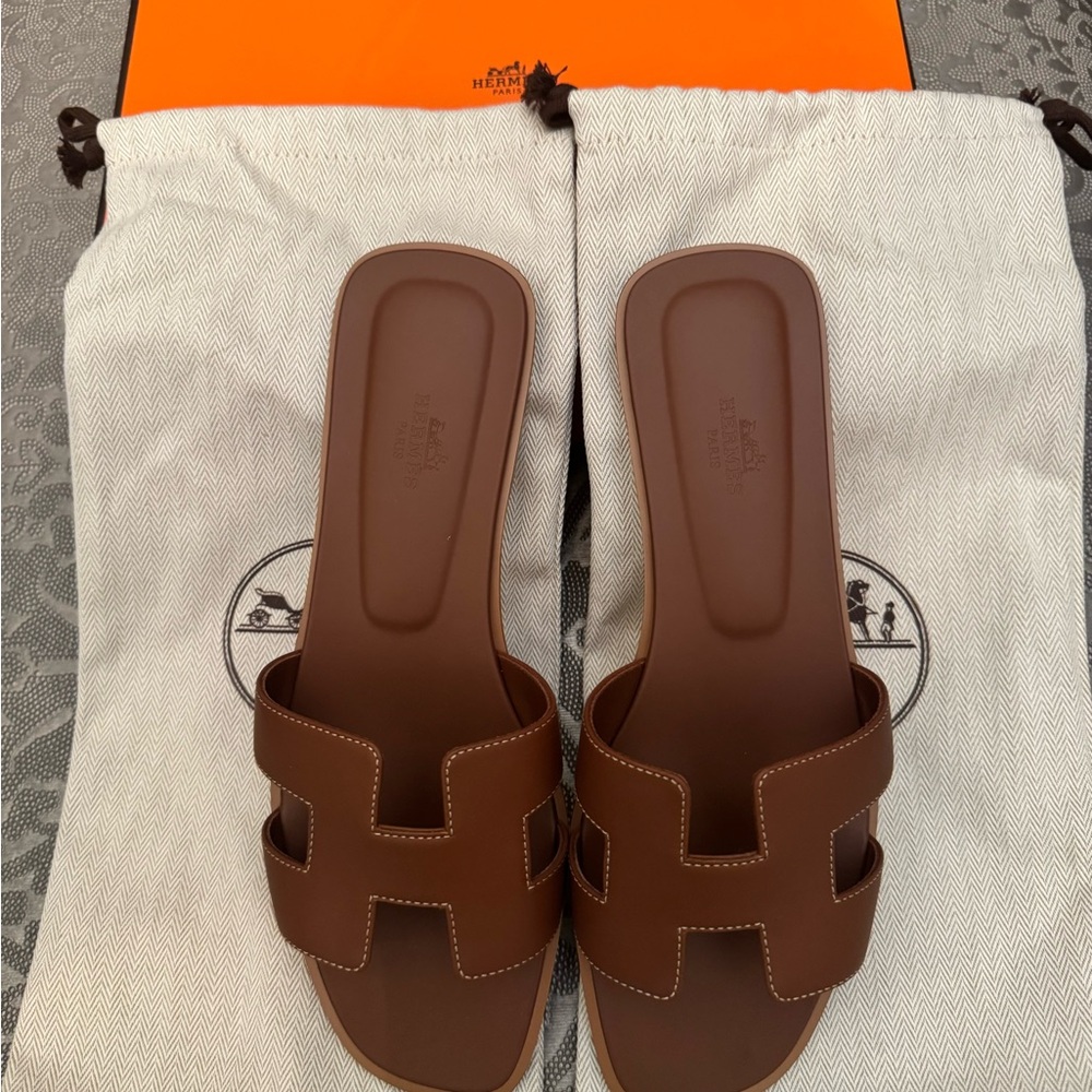 Hermes Brown Sandals - Picture 2 of 4